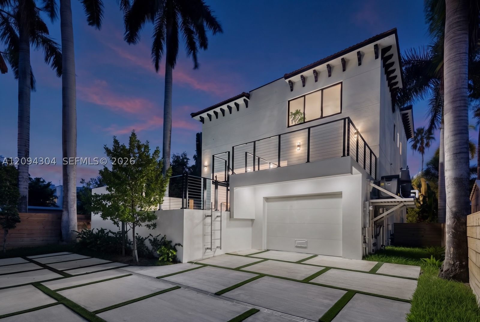 Real estate property located at 908 Tyler St, Broward, Hollywood Lakes Section, Hollywood, FL