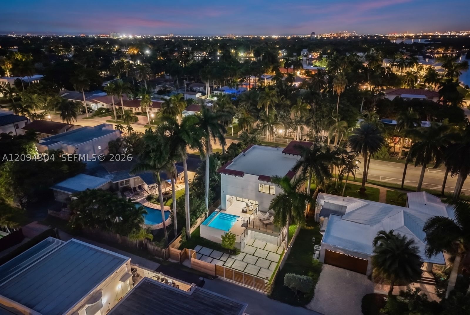 Real estate property located at 908 Tyler St, Broward, Hollywood Lakes Section, Hollywood, FL