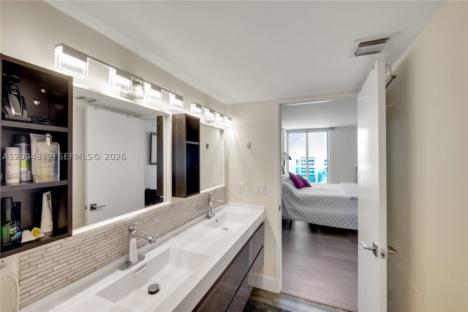 Real estate property located at 100 Bayview Dr #1008, Miami-dade, Arlen House East Condo, Sunny Isles Beach, FL