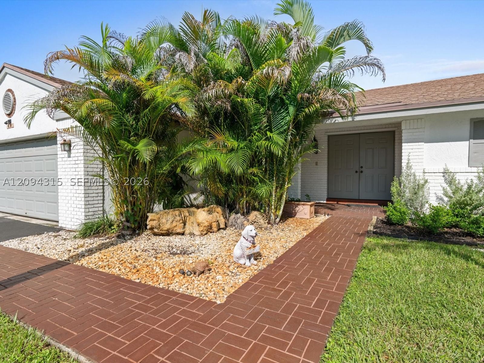 Real estate property located at 1061 Cedar Creek Way, Broward, Shenandoah Section Four, Davie, FL