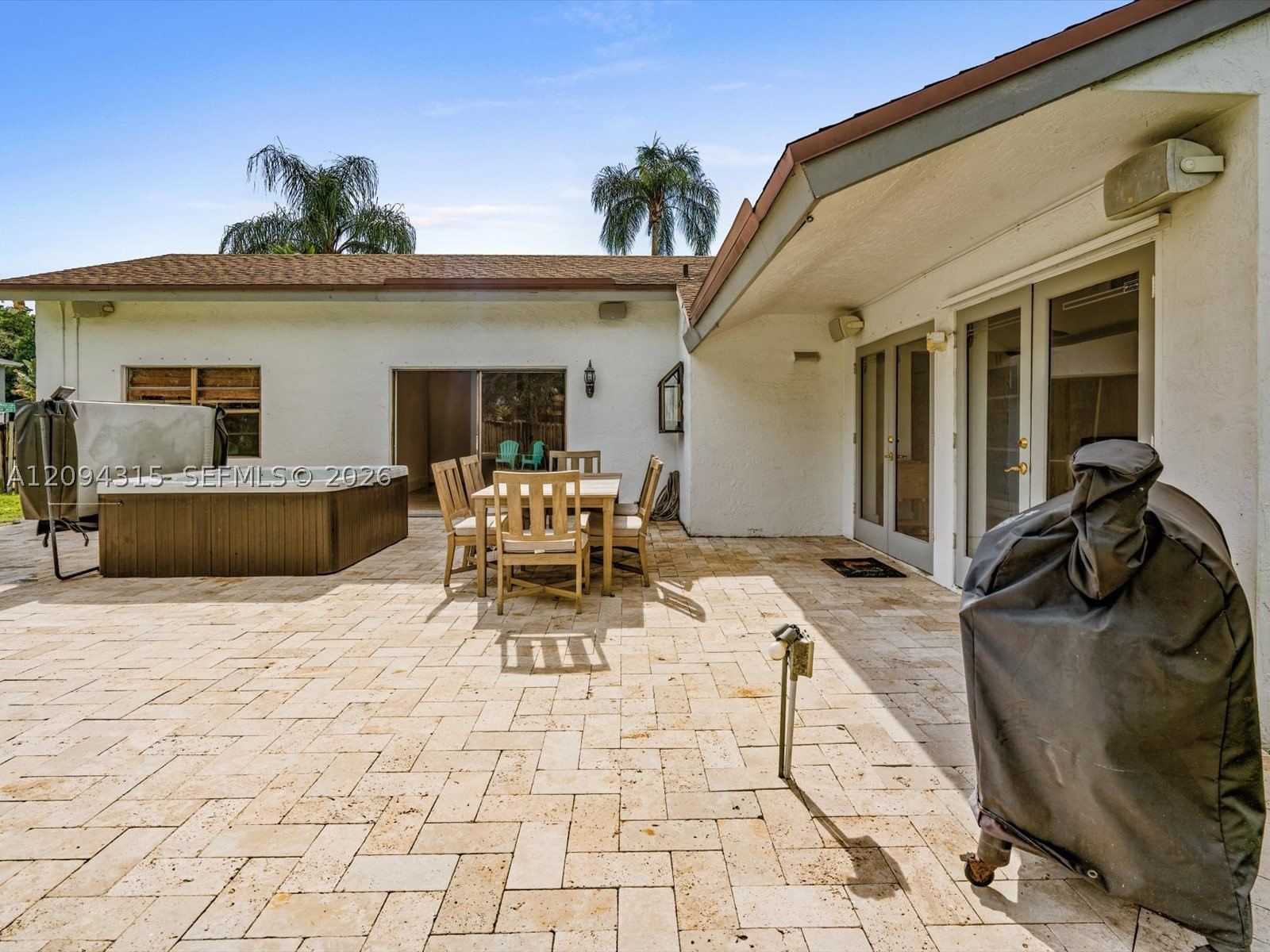 Real estate property located at 1061 Cedar Creek Way, Broward, Shenandoah Section Four, Davie, FL