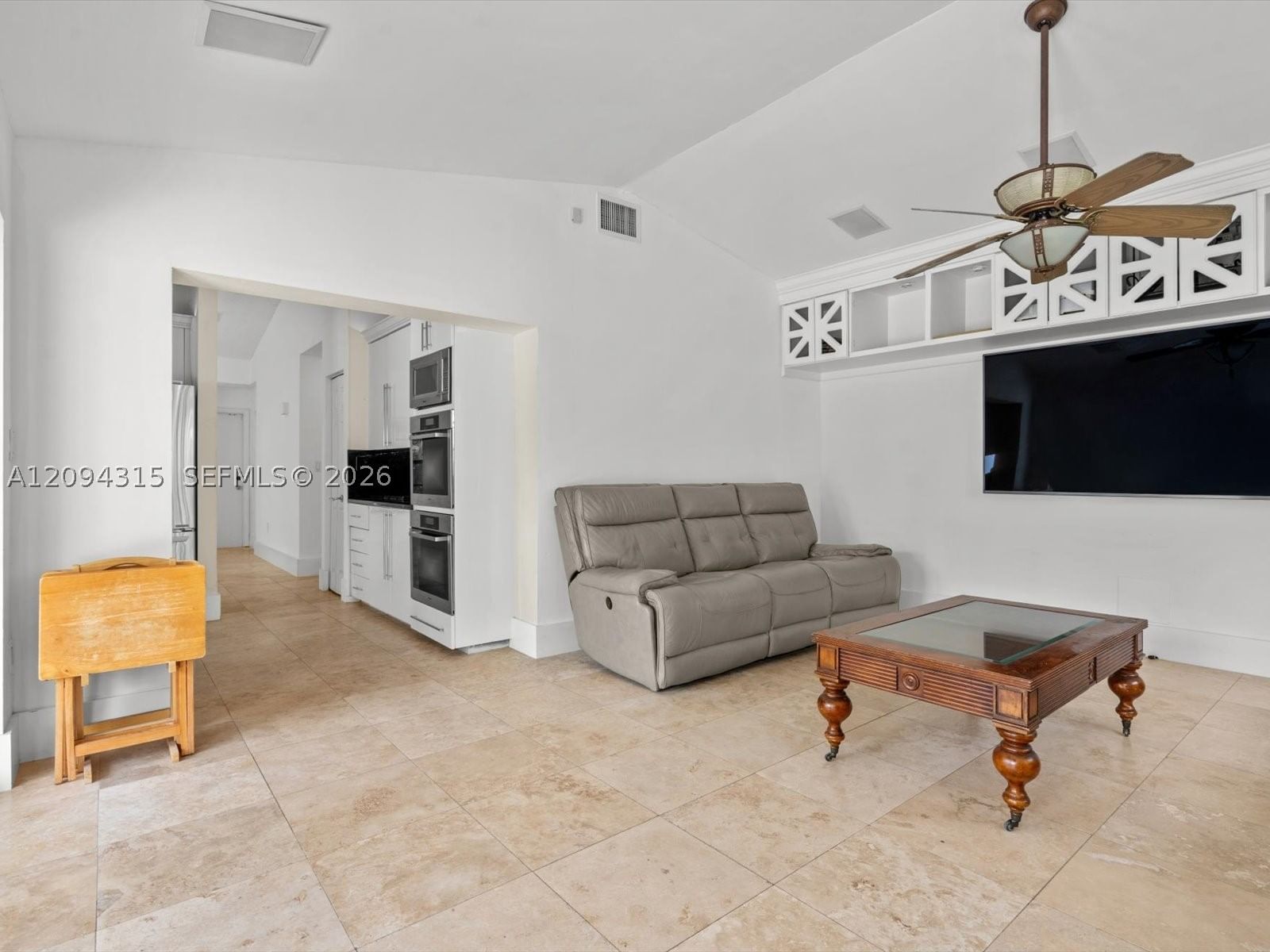 Real estate property located at 1061 Cedar Creek Way, Broward, Shenandoah Section Four, Davie, FL