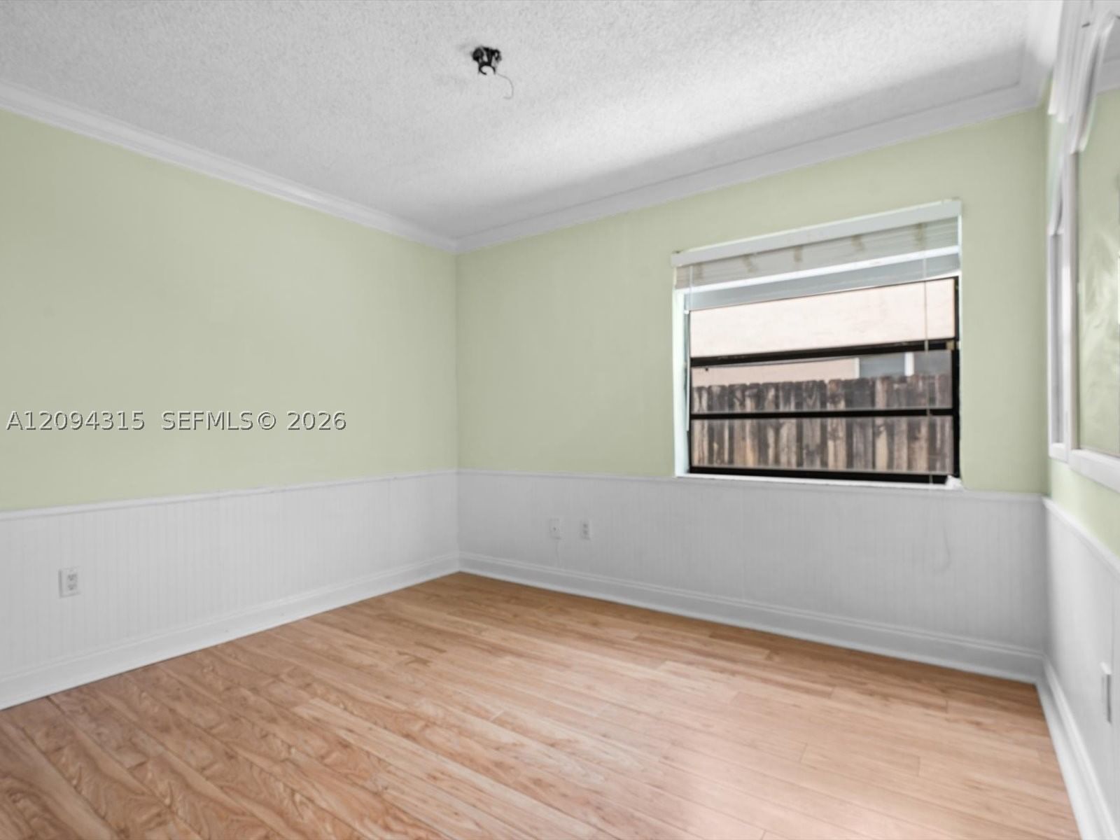 Real estate property located at 1061 Cedar Creek Way, Broward, Shenandoah Section Four, Davie, FL