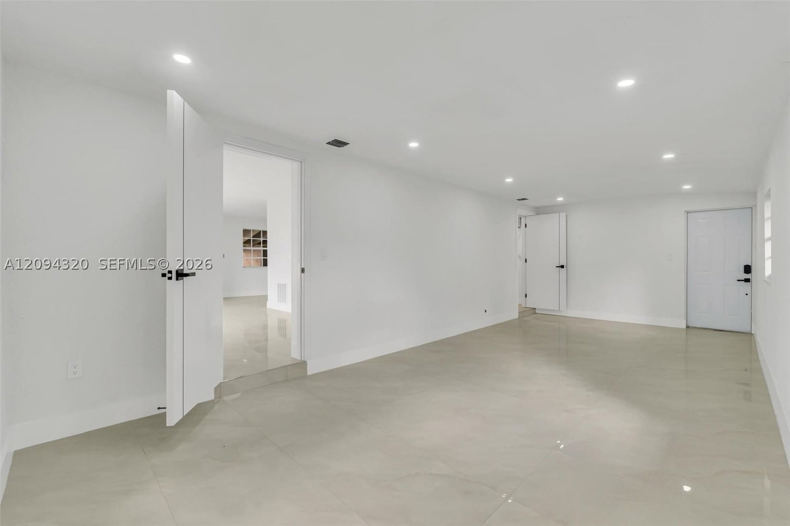 Real estate property located at 2637 Nassau Dr, Broward, Miramar Sec 12, Miramar, FL