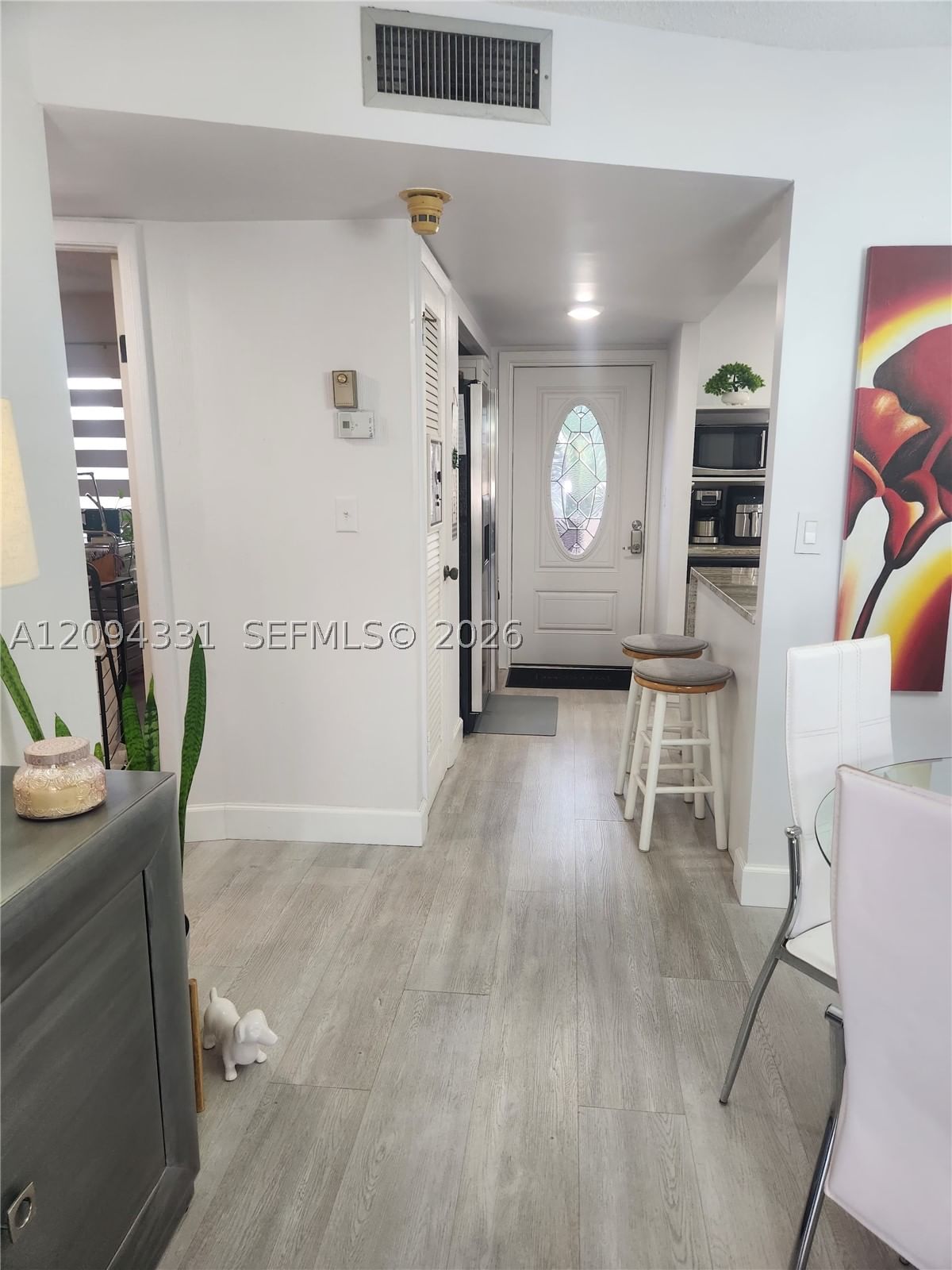 Real estate property located at 8891 Sunrise Lakes Blvd #302, Broward, Sunrise Lakes 74 Condo, Sunrise, FL