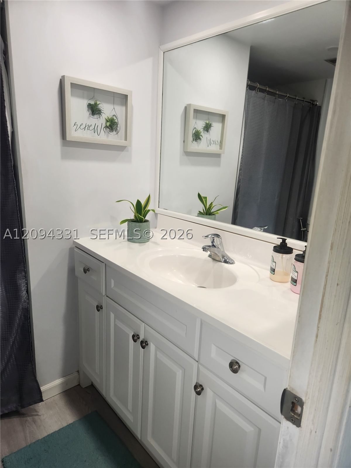 Real estate property located at 8891 Sunrise Lakes Blvd #302, Broward, Sunrise Lakes 74 Condo, Sunrise, FL