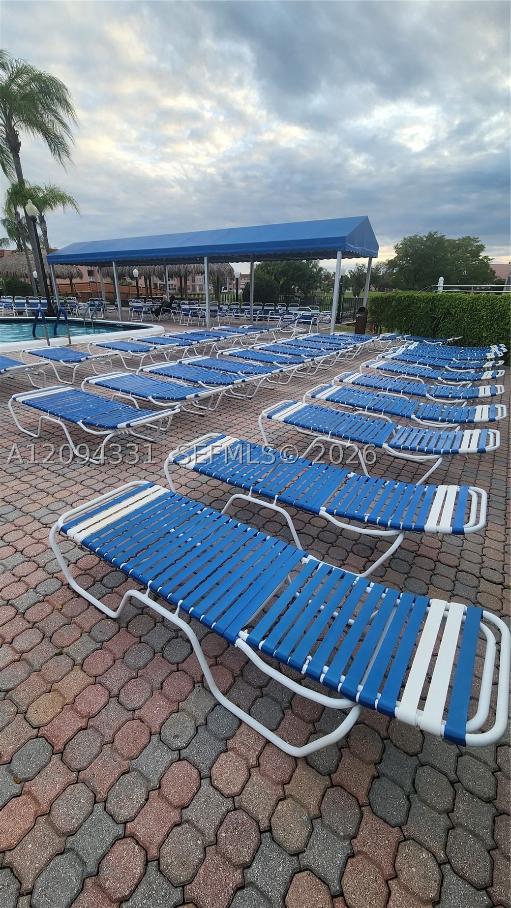 Real estate property located at 8891 Sunrise Lakes Blvd #302, Broward, Sunrise Lakes 74 Condo, Sunrise, FL