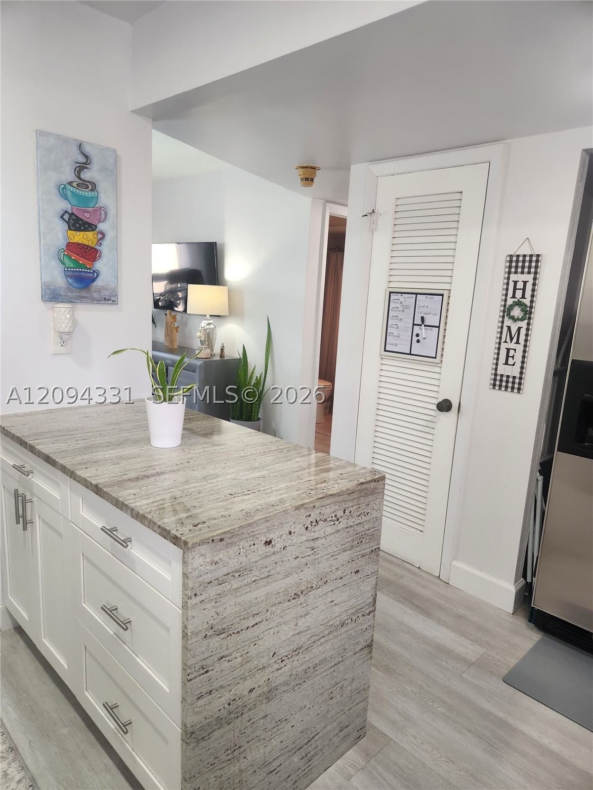 Real estate property located at 8891 Sunrise Lakes Blvd #302, Broward, Sunrise Lakes 74 Condo, Sunrise, FL