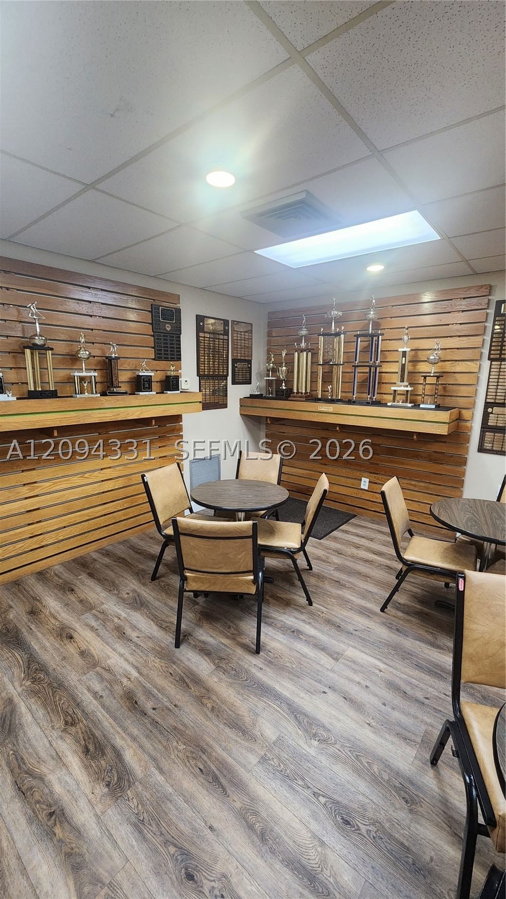 Real estate property located at 8891 Sunrise Lakes Blvd #302, Broward, Sunrise Lakes 74 Condo, Sunrise, FL