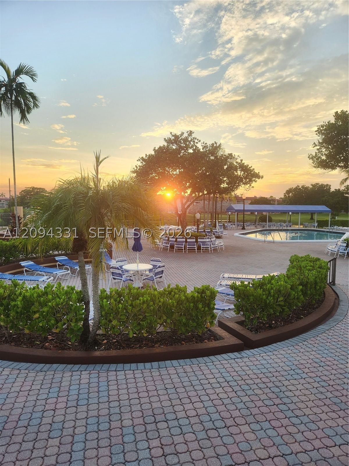 Real estate property located at 8891 Sunrise Lakes Blvd #302, Broward, Sunrise Lakes 74 Condo, Sunrise, FL