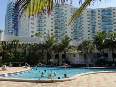 Real estate property located at 3901 Ocean Dr #10B, Broward, Tides On Hollywood Beach, Hollywood, FL