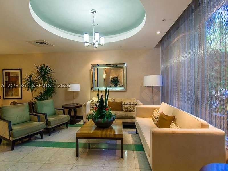 Real estate property located at 3901 Ocean Dr #10B, Broward, Tides On Hollywood Beach, Hollywood, FL