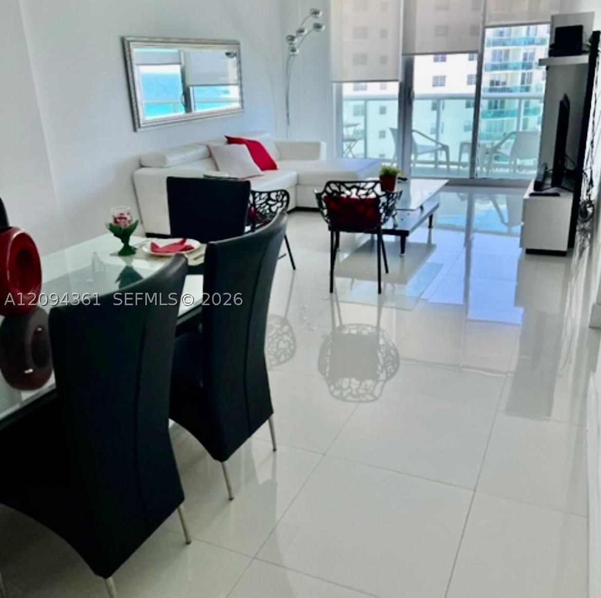 Real estate property located at 3901 Ocean Dr #10B, Broward, Tides On Hollywood Beach, Hollywood, FL