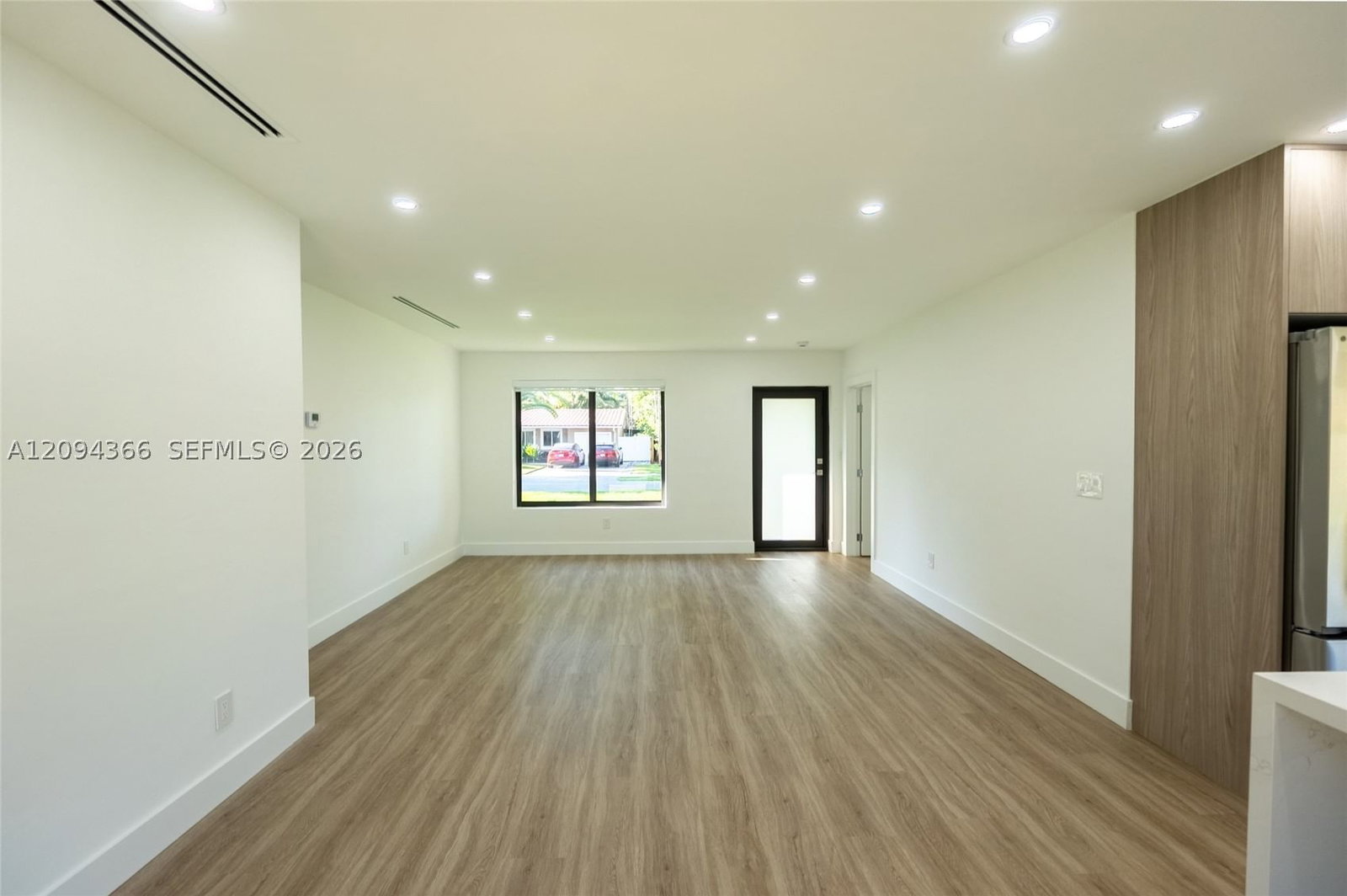 Real estate property located at 14515 Mahogany Ct, Miami-dade, Miami Lakes Sec 4, Miami Lakes, FL