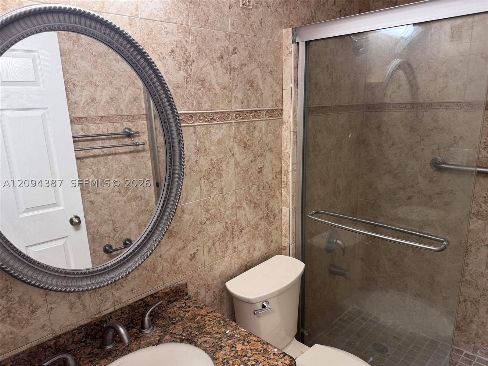Real estate property located at 83 Gables Blvd, Broward, Bonaventure 82-43 B, Weston, FL