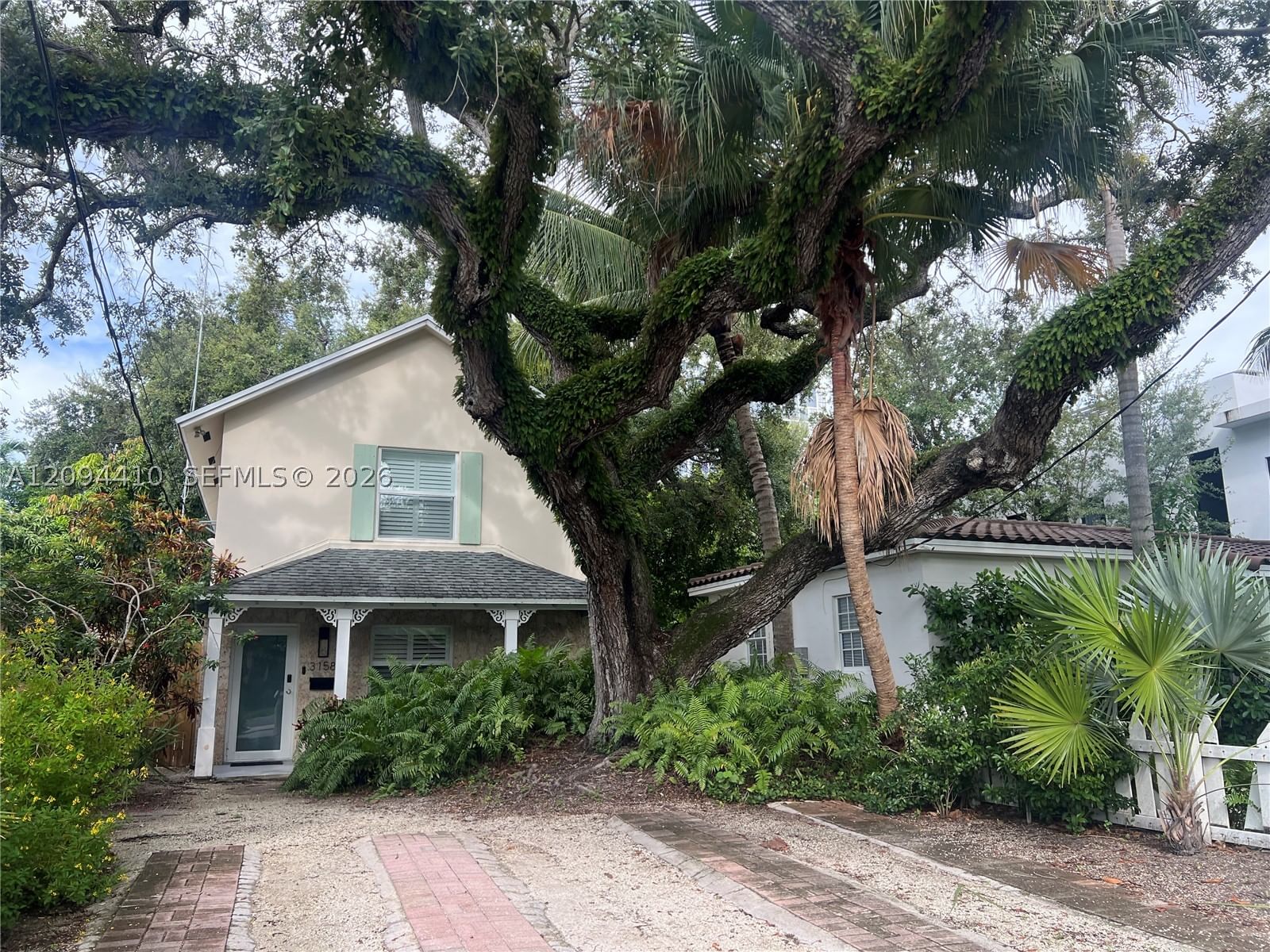 Real estate property located at 3158 Carter St, Miami-dade, Carters Addn To Coconut G, Miami, FL