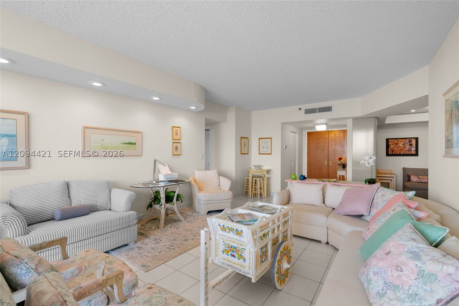 Real estate property located at 20281 Country Club Dr #403, Miami-dade, Hamptons West Condo, Aventura, FL