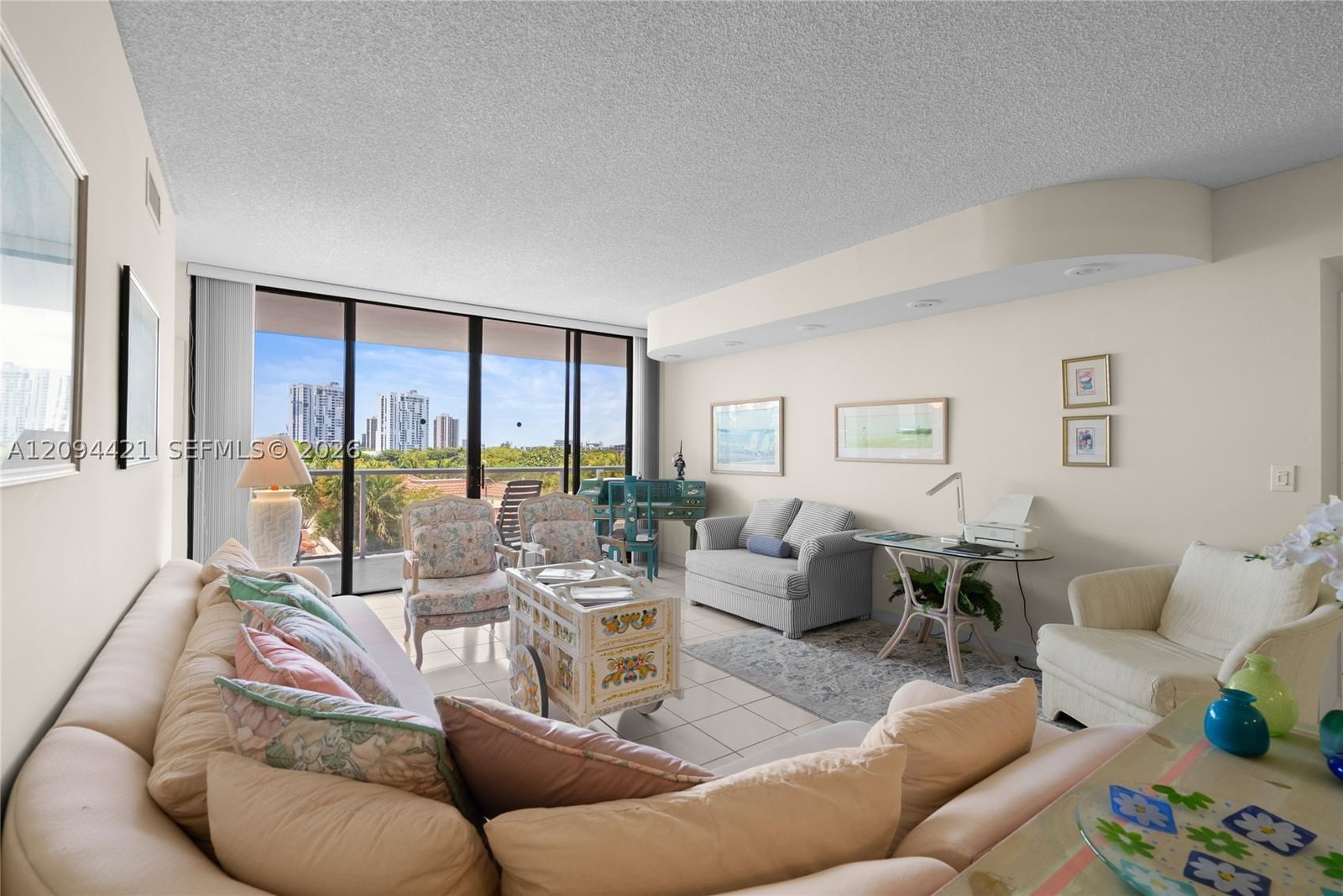 Real estate property located at 20281 Country Club Dr #403, Miami-dade, Hamptons West Condo, Aventura, FL