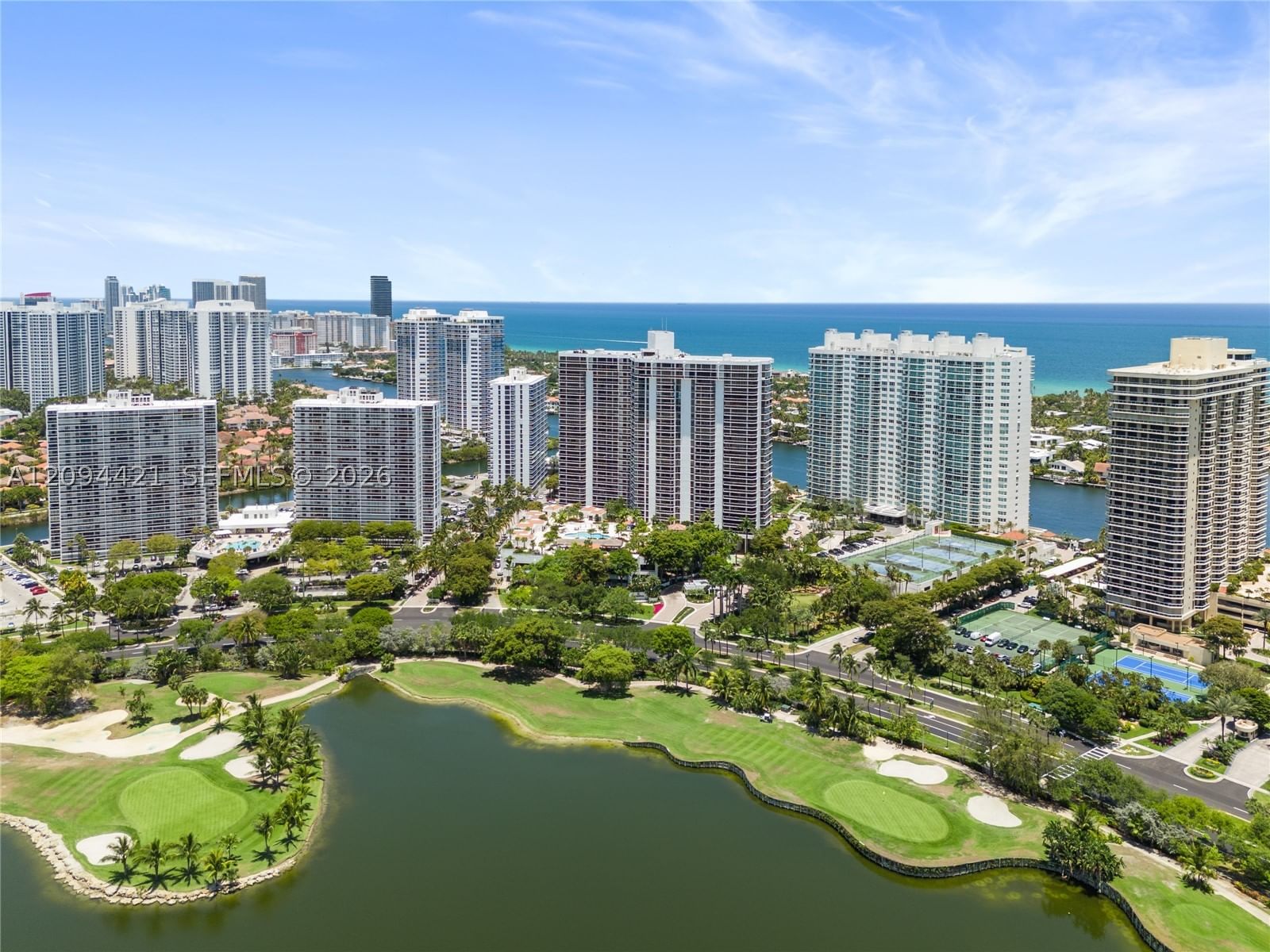Real estate property located at 20281 Country Club Dr #403, Miami-dade, Hamptons West Condo, Aventura, FL