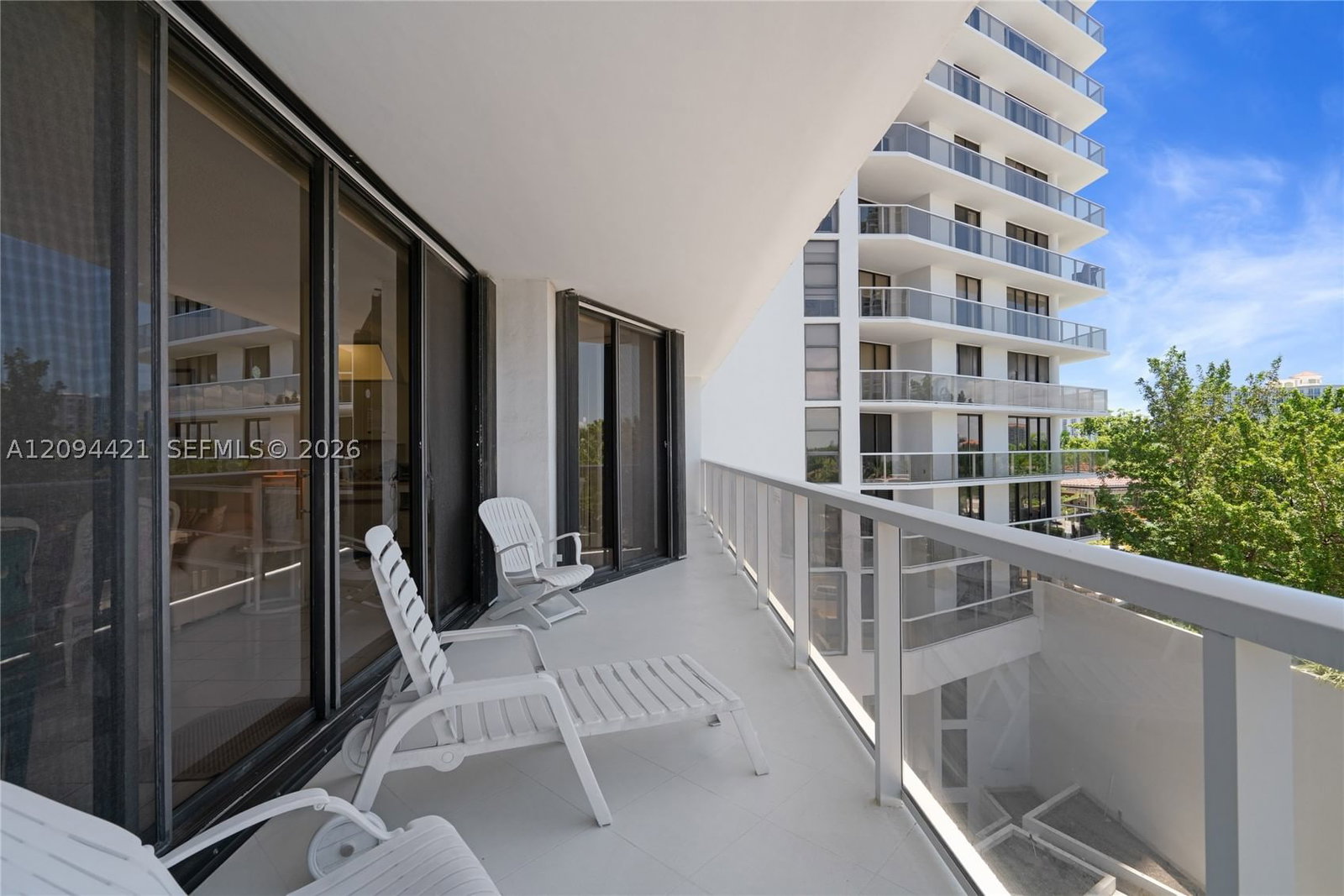 Real estate property located at 20281 Country Club Dr #403, Miami-dade, Hamptons West Condo, Aventura, FL