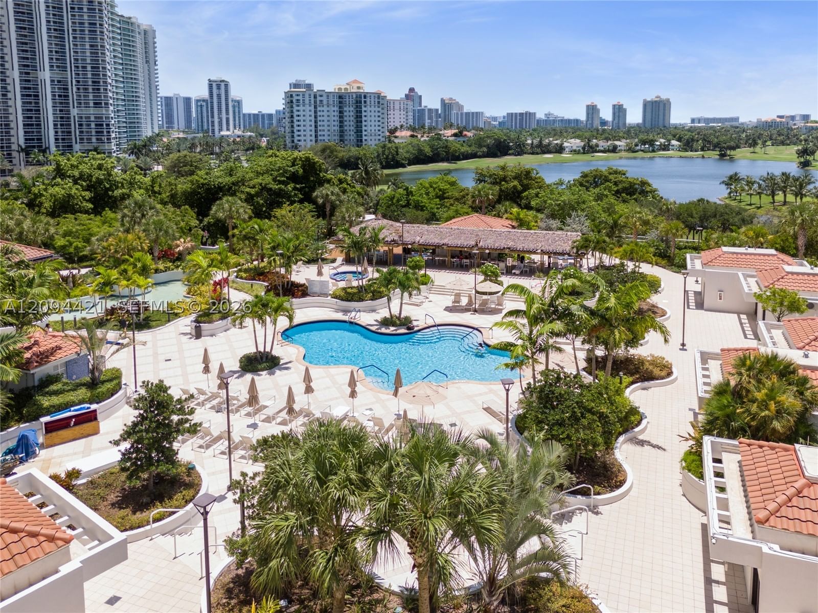 Real estate property located at 20281 Country Club Dr #403, Miami-dade, Hamptons West Condo, Aventura, FL