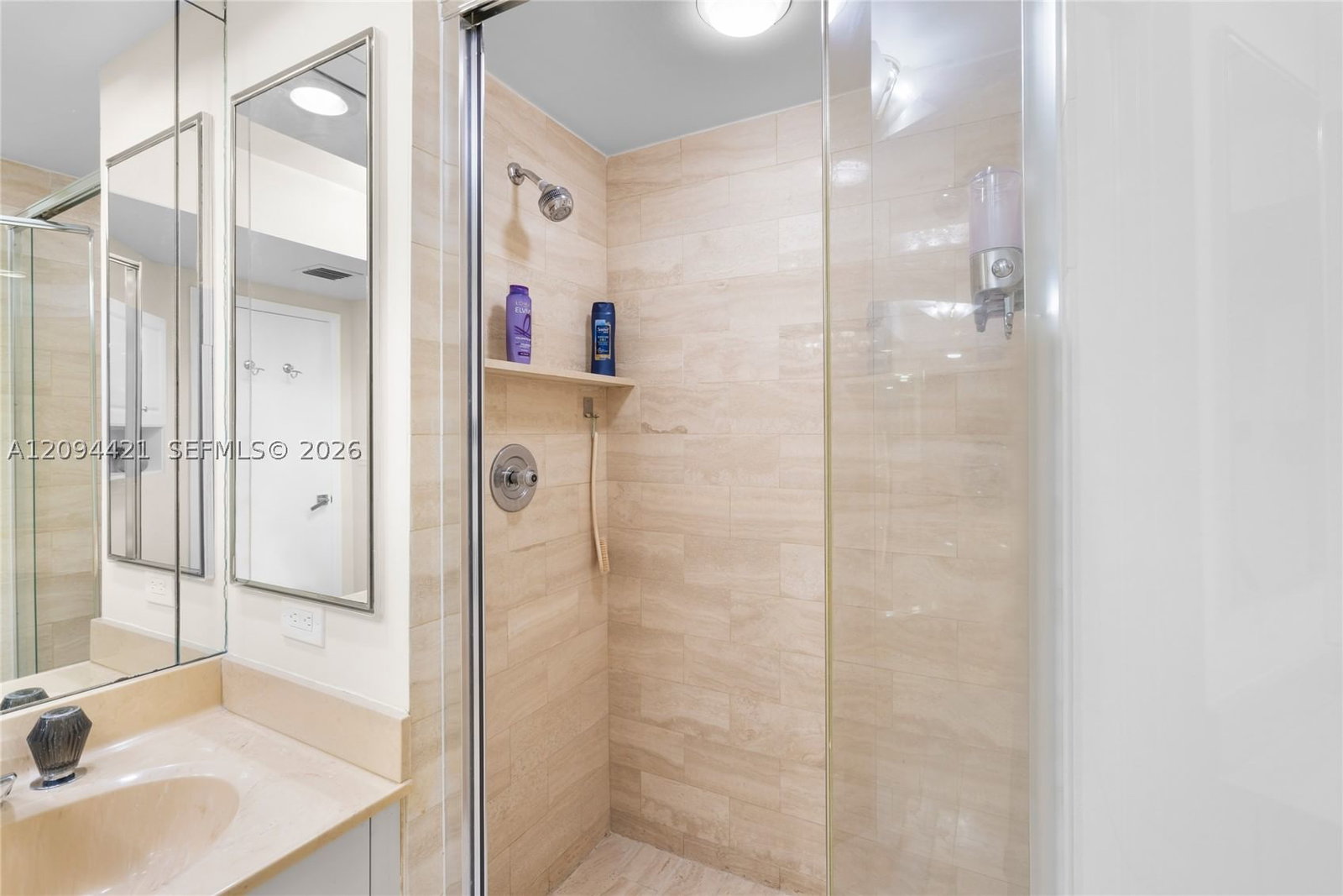 Real estate property located at 20281 Country Club Dr #403, Miami-dade, Hamptons West Condo, Aventura, FL