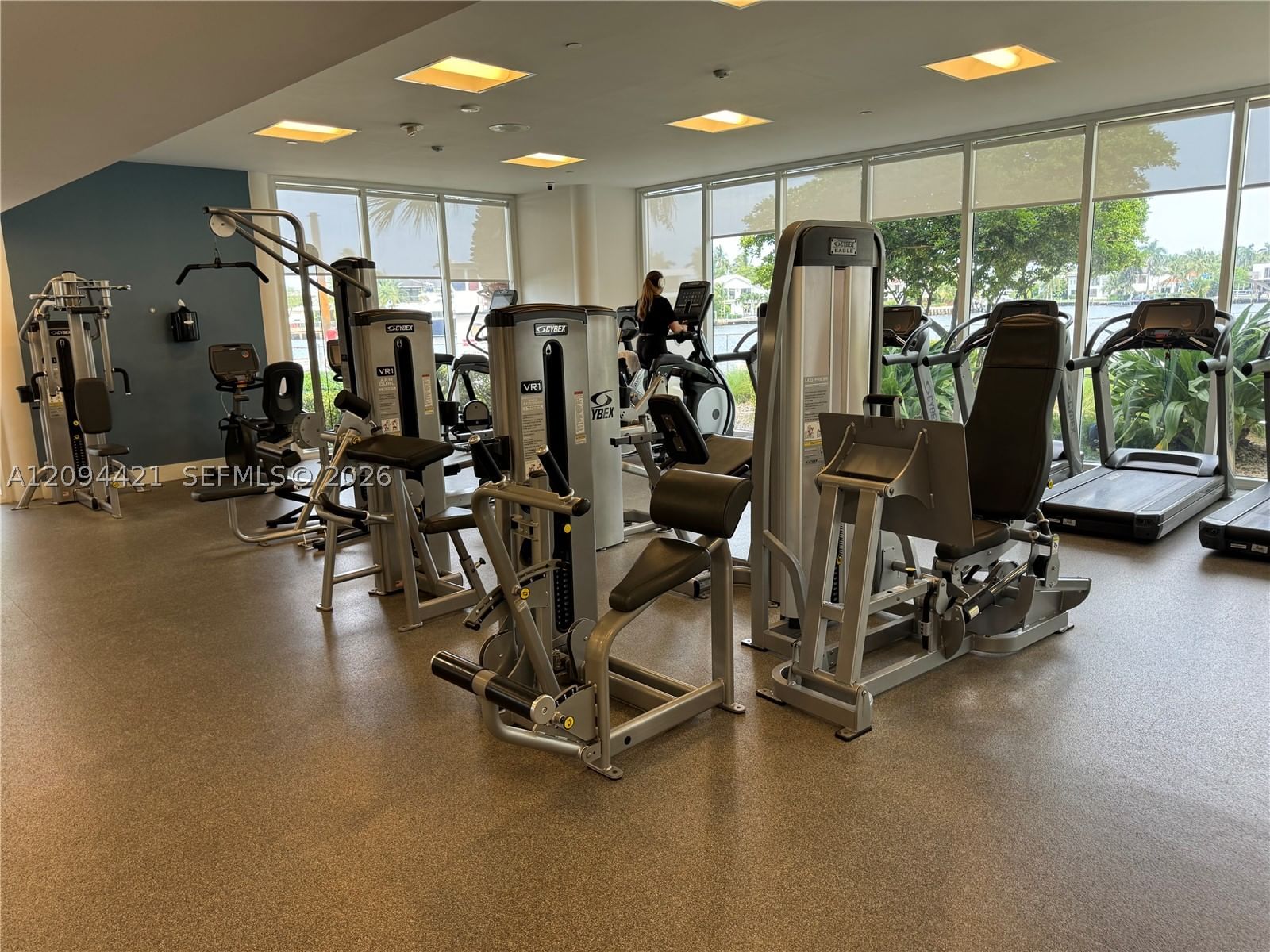 Real estate property located at 20281 Country Club Dr #403, Miami-dade, Hamptons West Condo, Aventura, FL