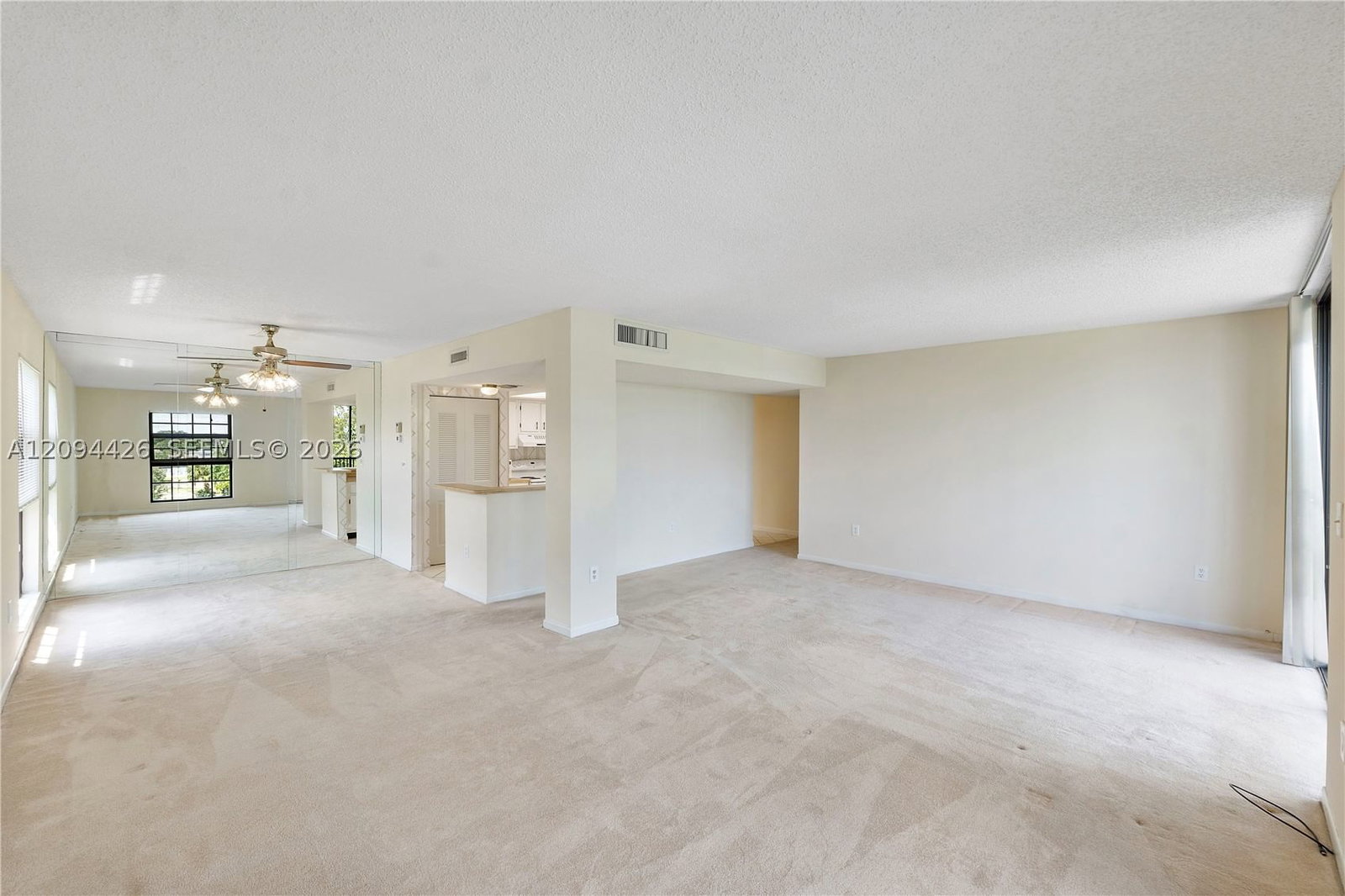 Real estate property located at 5550 44th St #417B, Broward, Inverwood Condo, Lauderhill, FL
