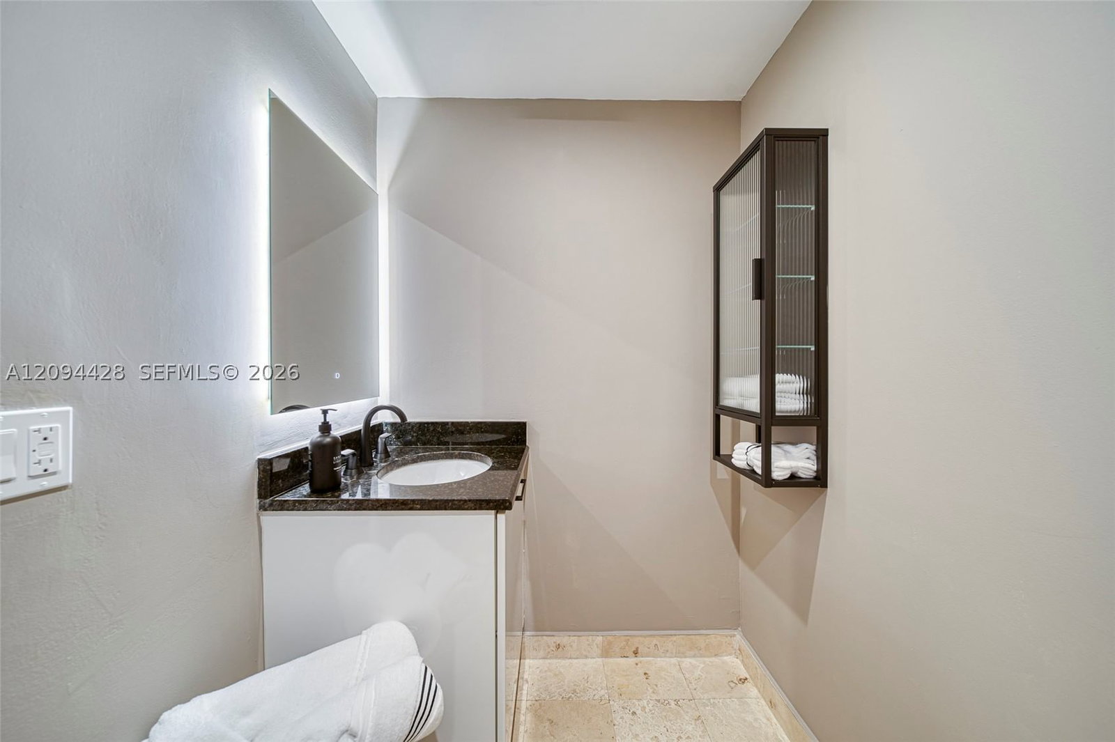 Real estate property located at 3339 Virginia St #327, Miami-dade, Lofts At Mayfair Condo, Miami, FL