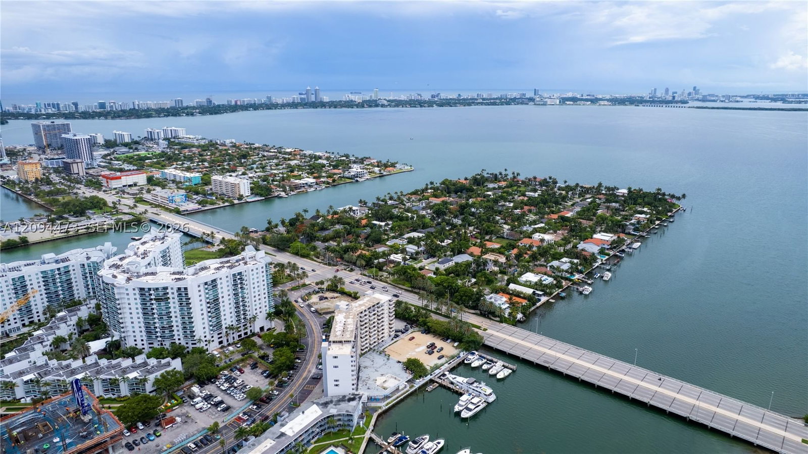 Real estate property located at 7904 West Dr #810, Miami-dade, Bayshore Yacht & Tennis, North Bay Village, FL