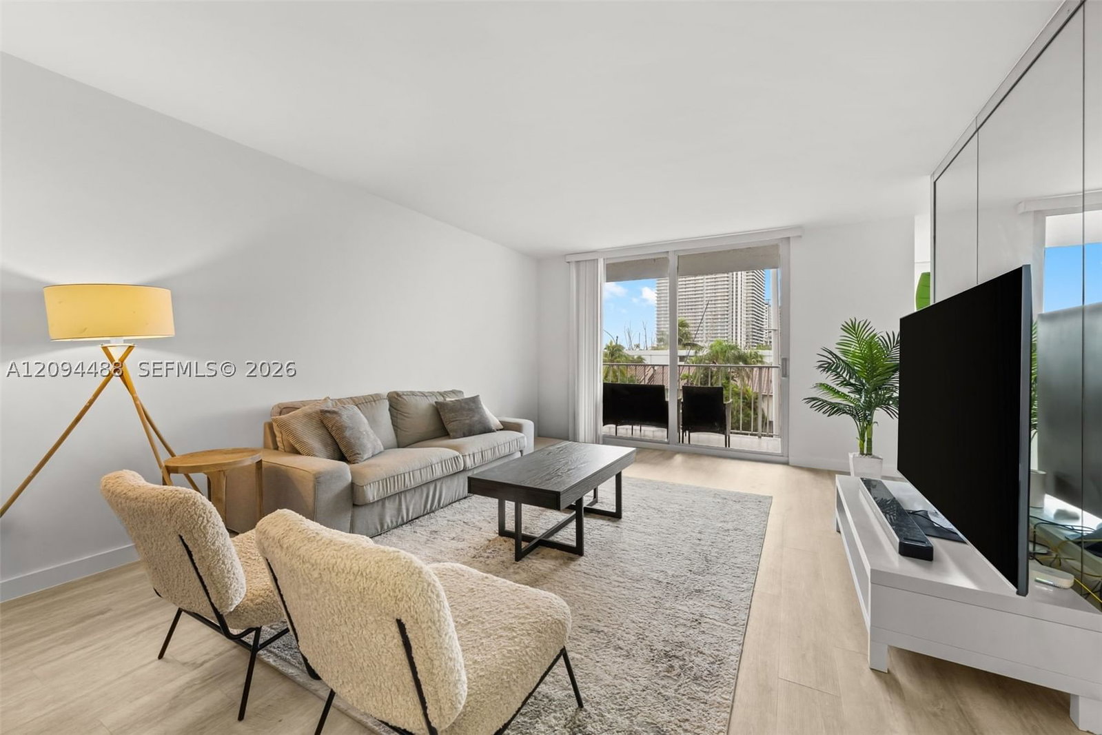Real estate property located at 16565 26th Ave #4D, Miami-dade, Reef West Condo, North Miami Beach, FL