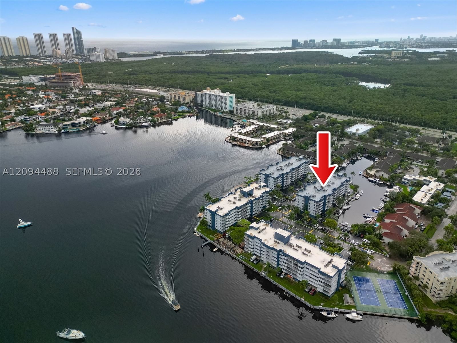 Real estate property located at 16565 26th Ave #4D, Miami-dade, Reef West Condo, North Miami Beach, FL