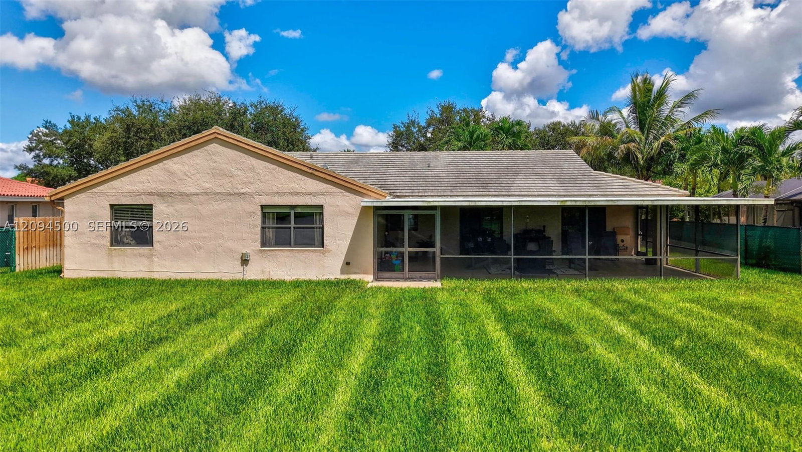 Real estate property located at 15600 Huntridge Rd, Broward, Hawkes Bluff, Davie, FL