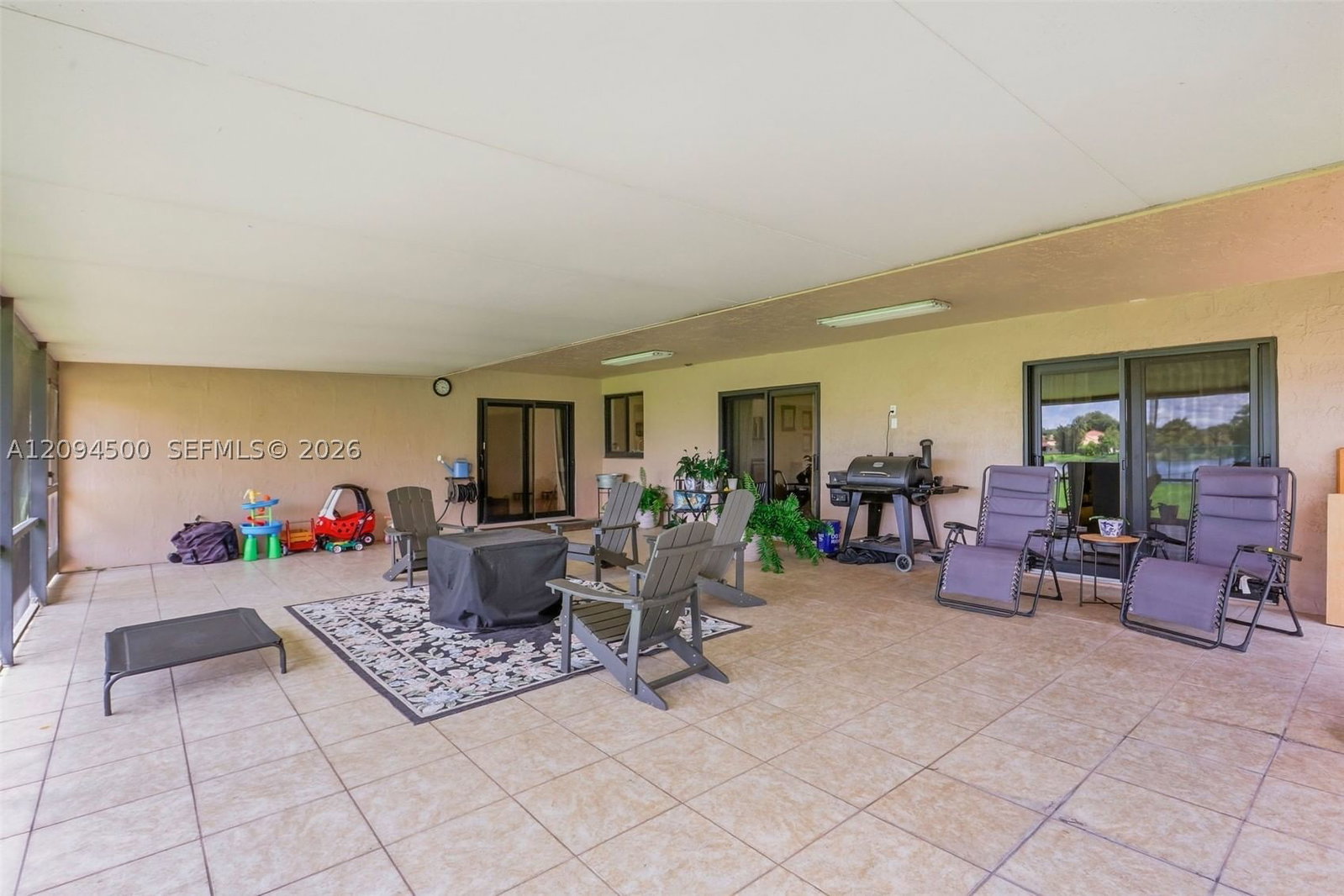 Real estate property located at 15600 Huntridge Rd, Broward, Hawkes Bluff, Davie, FL