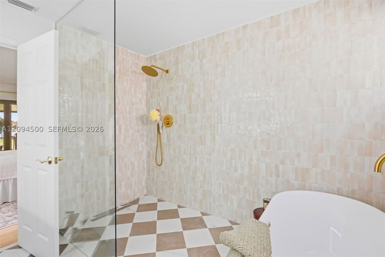 Real estate property located at 15600 Huntridge Rd, Broward, Hawkes Bluff, Davie, FL