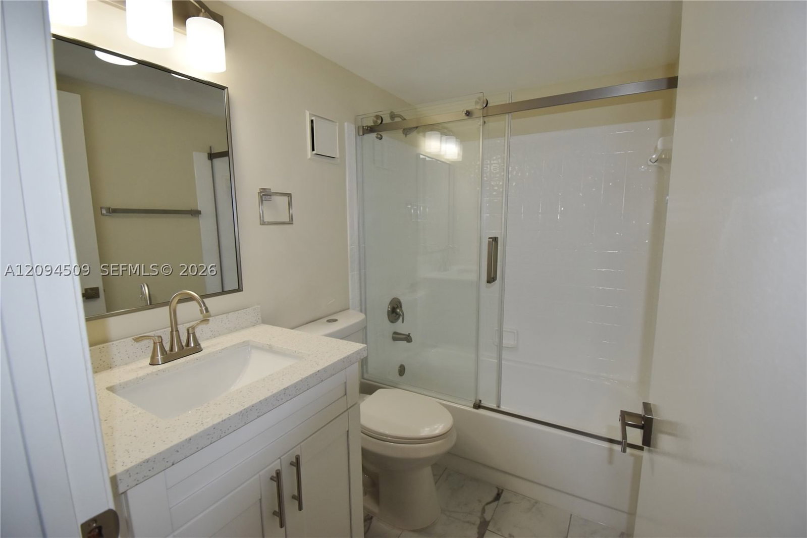 Real estate property located at 8592 Sunrise Blvd #303, Broward, Jacaranda Heights Condo, Plantation, FL
