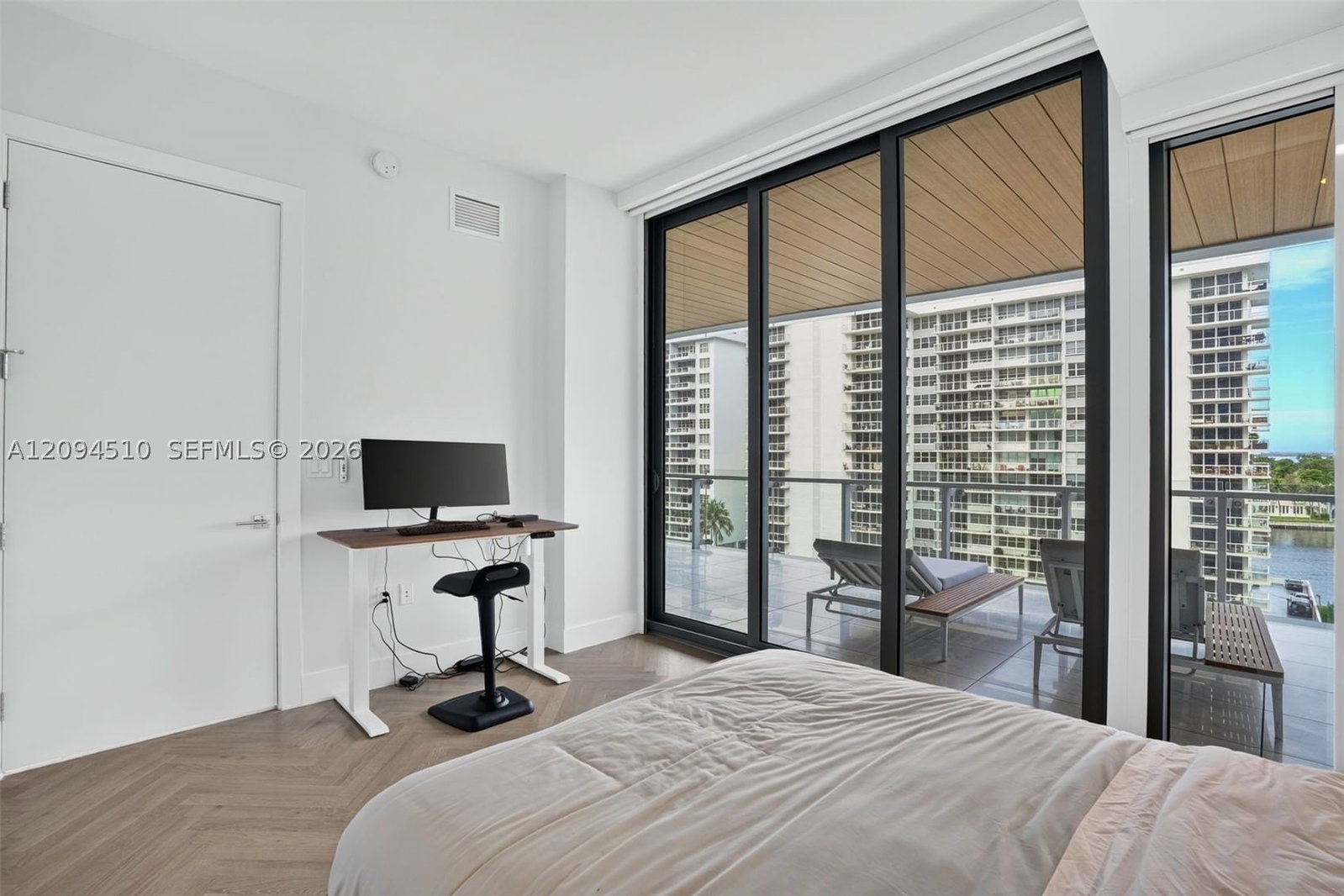 Real estate property located at 5775 Collins Ave #705, Miami-dade, Amd Pl Of 2nd Ocean Front, Miami Beach, FL