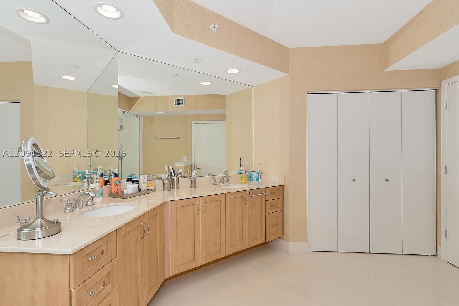Real estate property located at 2821 Ocean Blvd #703S, Broward, Sapphire Fort Lauderdale, Fort Lauderdale, FL