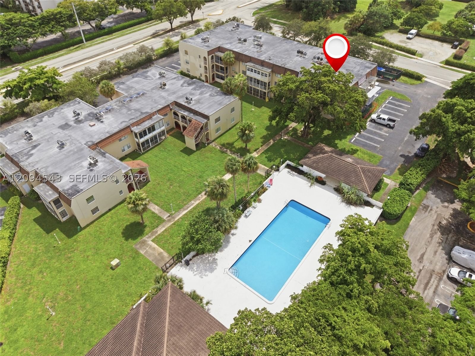 Real estate property located at 2700 Riverside Dr #302-B, Broward, Coral Gardens Condo, Coral Springs, FL