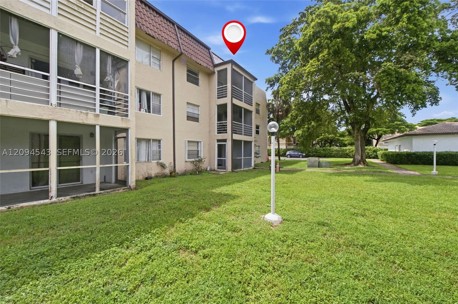 Real estate property located at 2700 Riverside Dr #302-B, Broward, Coral Gardens Condo, Coral Springs, FL