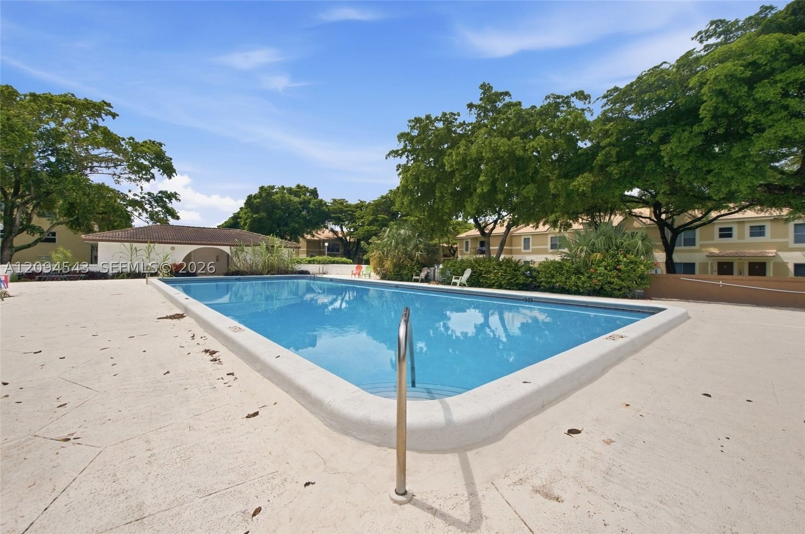 Real estate property located at 2700 Riverside Dr #302-B, Broward, Coral Gardens Condo, Coral Springs, FL