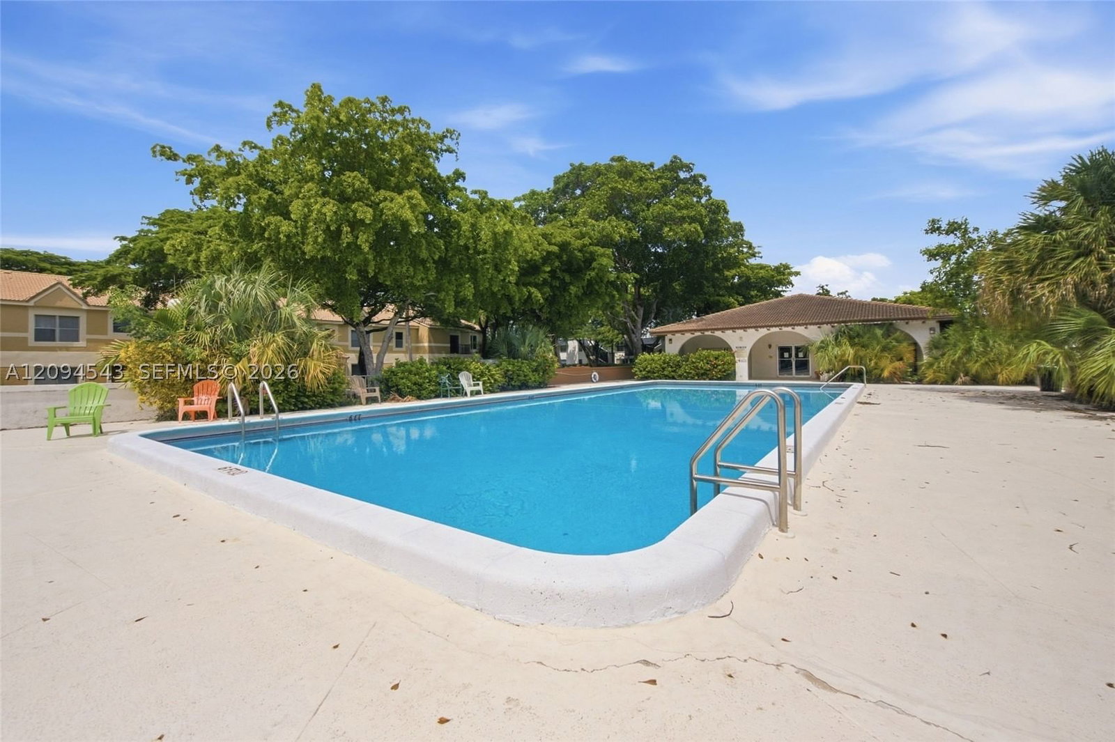 Real estate property located at 2700 Riverside Dr #302-B, Broward, Coral Gardens Condo, Coral Springs, FL