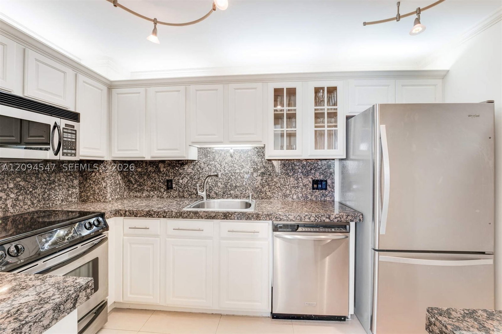 Real estate property located at 5 Island Ave #3C, Miami-dade, Island Terrace Condo, Miami Beach, FL
