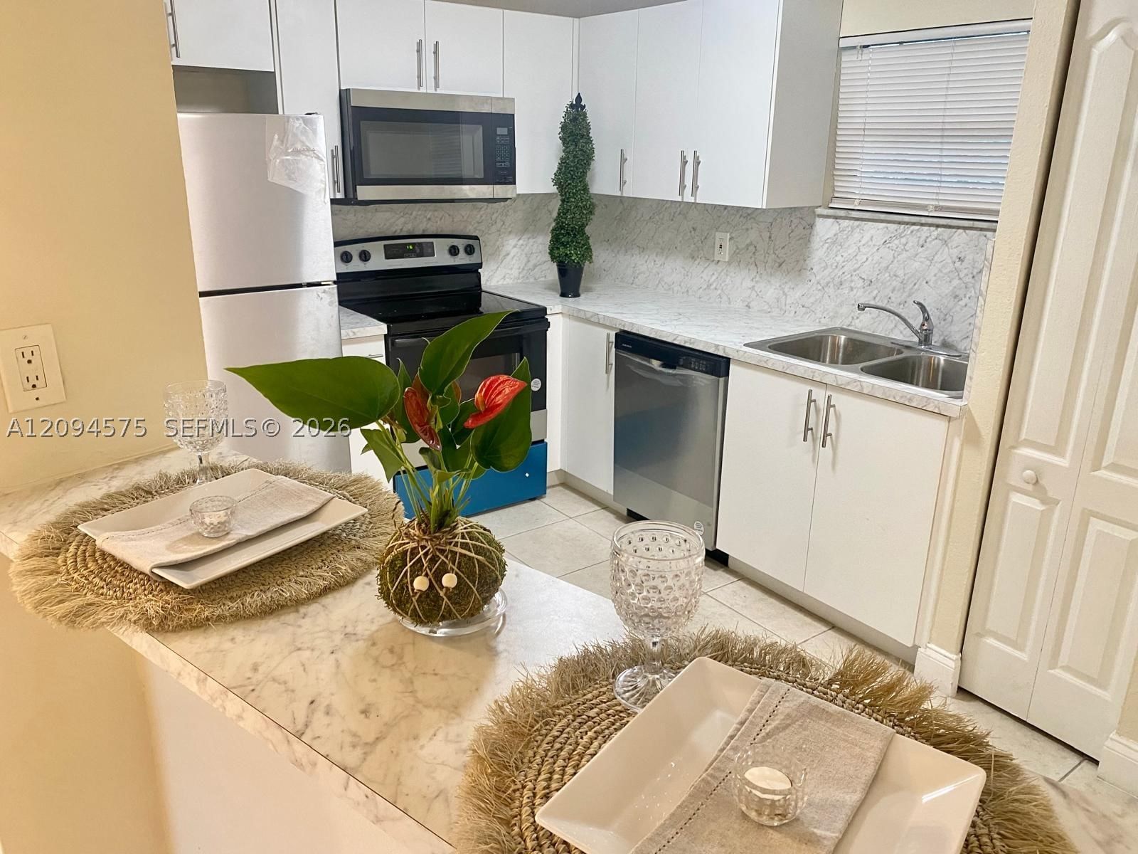 Real estate property located at 4205 University Dr #212, Broward, Springcrest Condo, Sunrise, FL