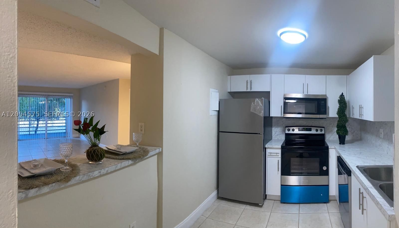 Real estate property located at 4205 University Dr #212, Broward, Springcrest Condo, Sunrise, FL