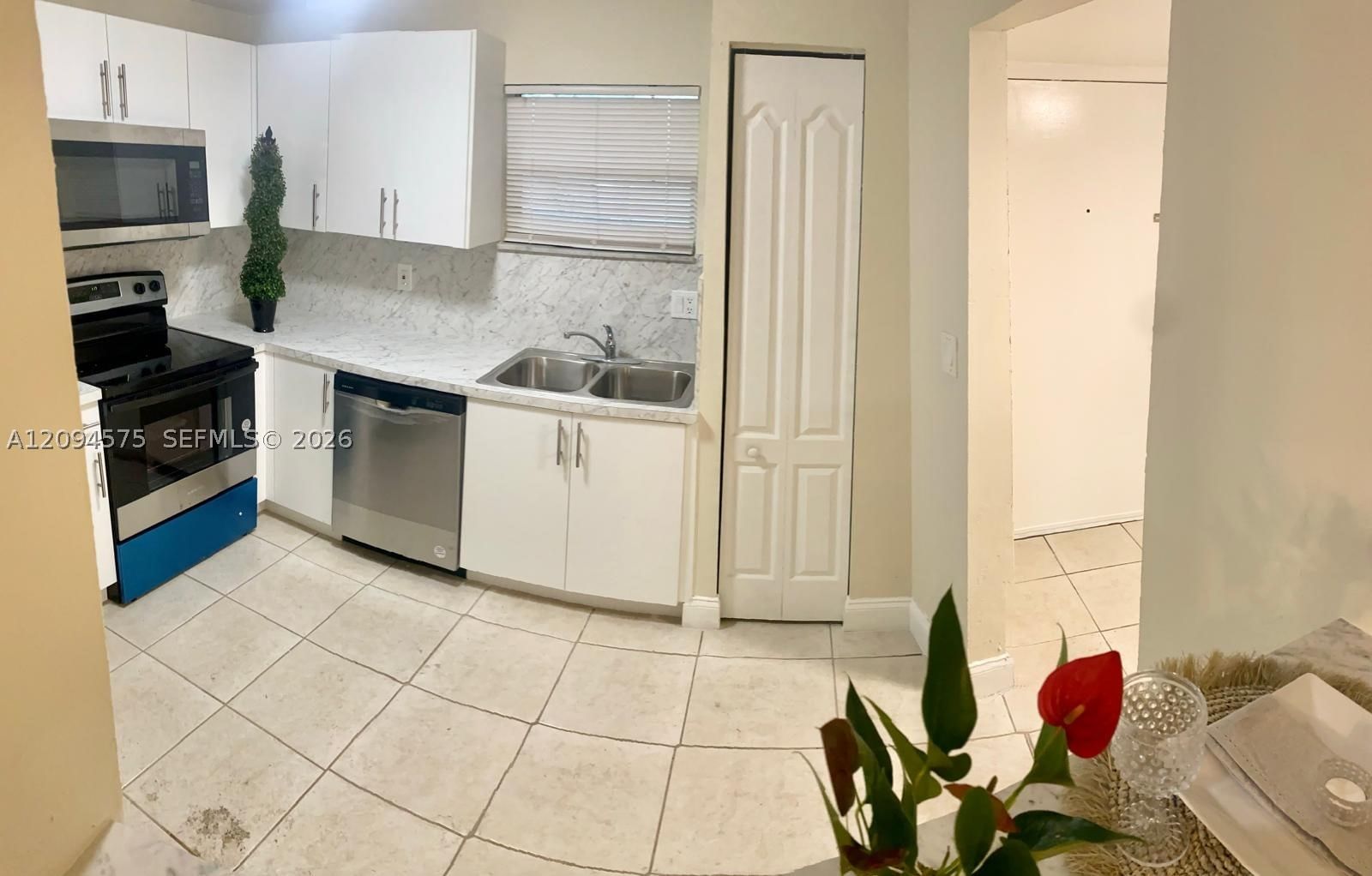 Real estate property located at 4205 University Dr #212, Broward, Springcrest Condo, Sunrise, FL