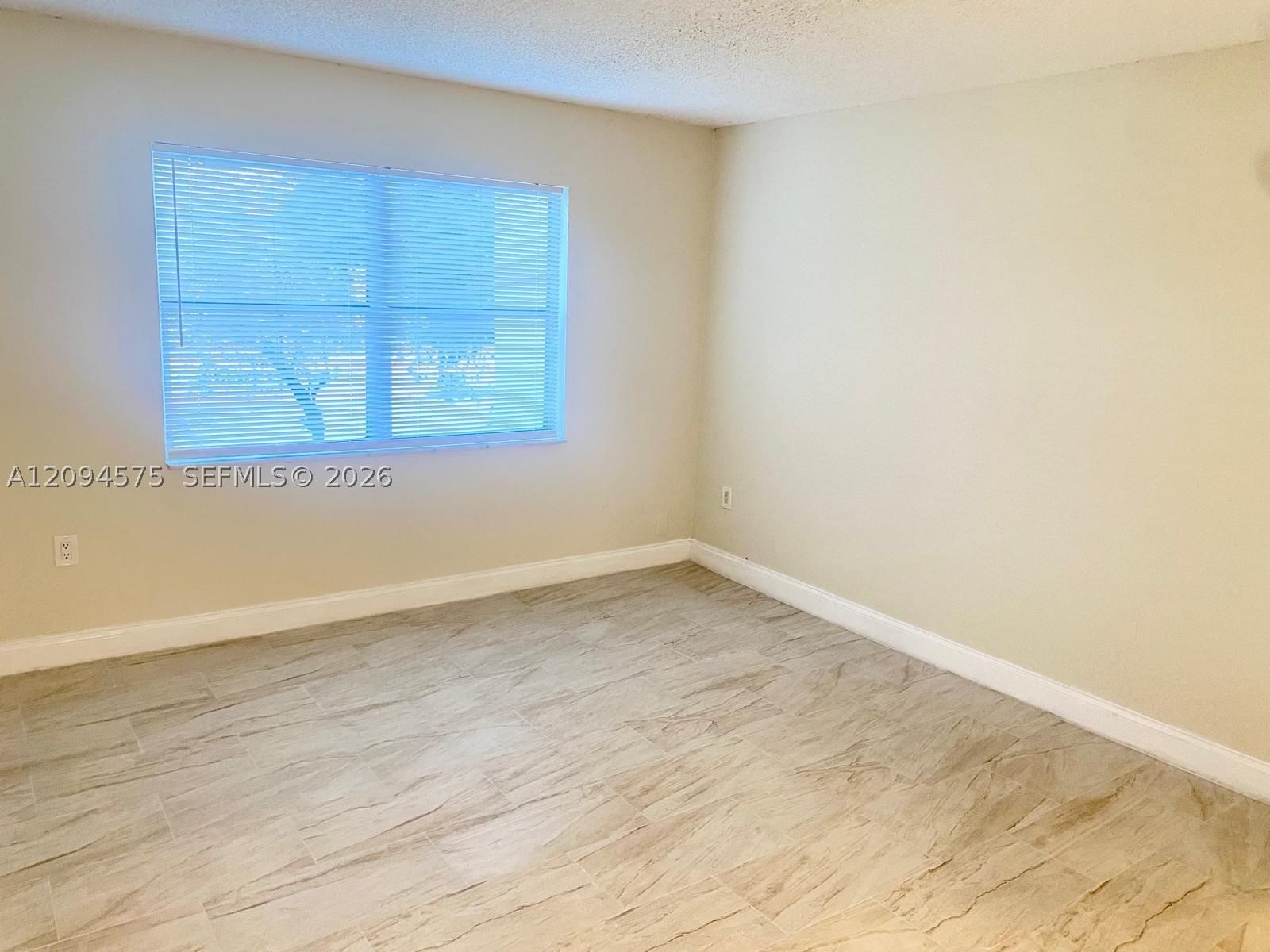 Real estate property located at 4205 University Dr #212, Broward, Springcrest Condo, Sunrise, FL