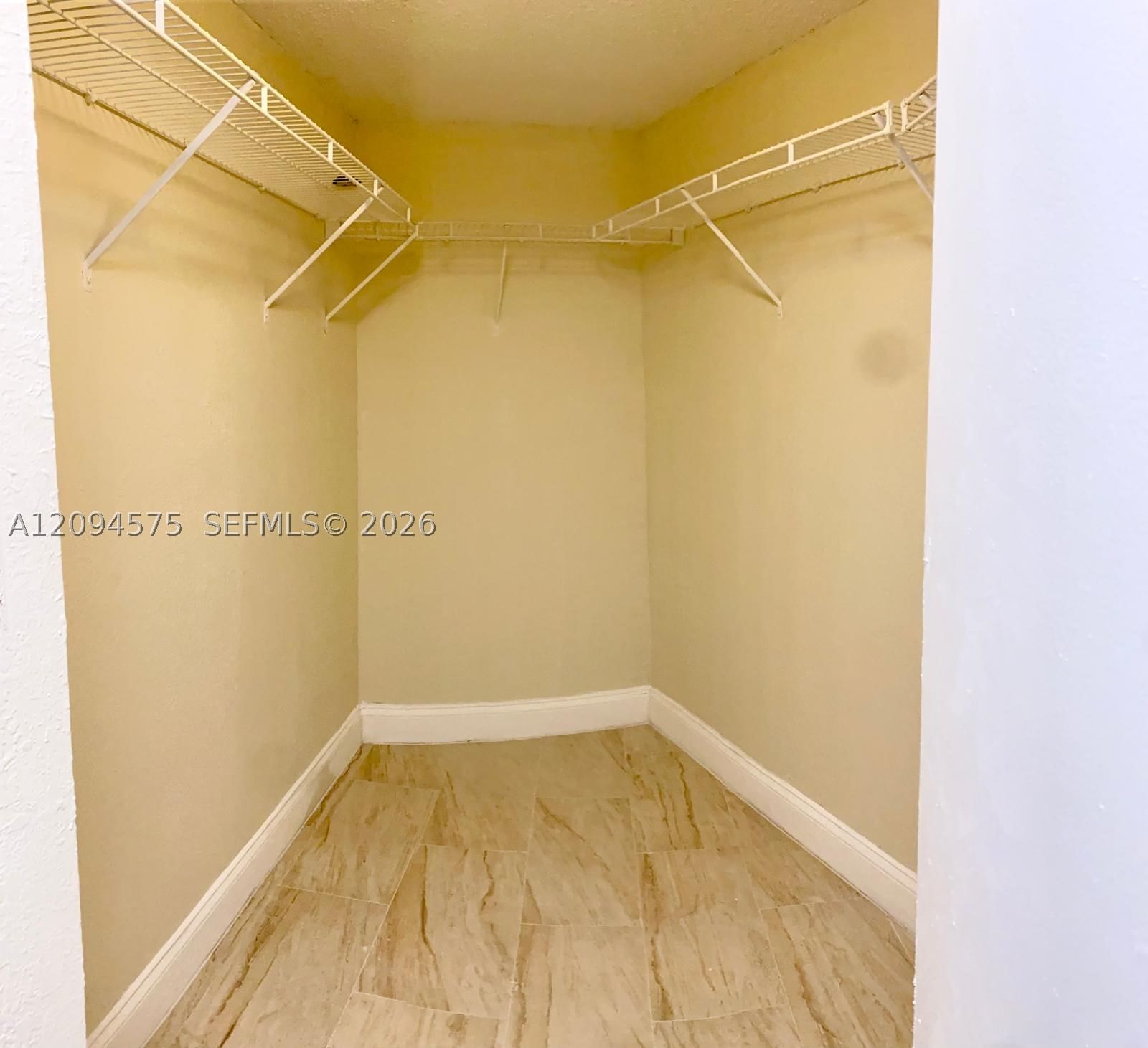 Real estate property located at 4205 University Dr #212, Broward, Springcrest Condo, Sunrise, FL