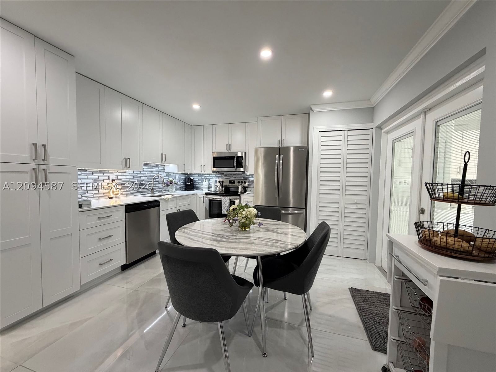 Real estate property located at 520 46th St, Broward, Lake Island, Deerfield Beach, FL