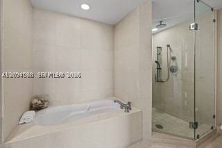 Real estate property located at 6799 Collins Ave #606, Miami-dade, South Carillon Beach Cond, Miami Beach, FL